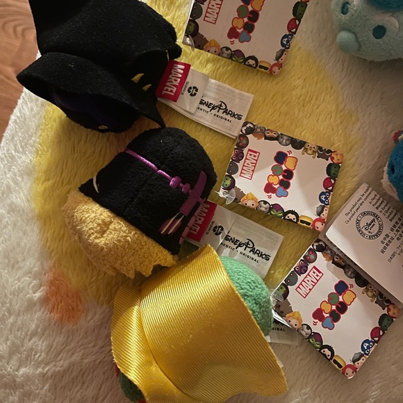 14 Disney Tsum Tsum small plush toys , brand new with complete tags on - Picture 3 of 6